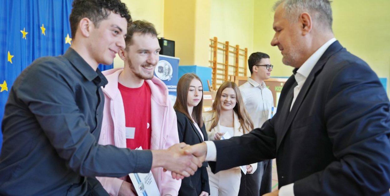 Nowe pokolenie uczy się biznesu. Dziś w Głogowie nagrody dla najlepszych [FOTO]