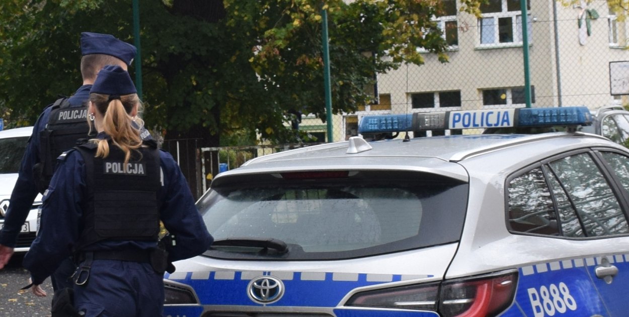 Prowadził po alkoholu, wiózł poszukiwaną. Głogowska policja zatrzymała parę