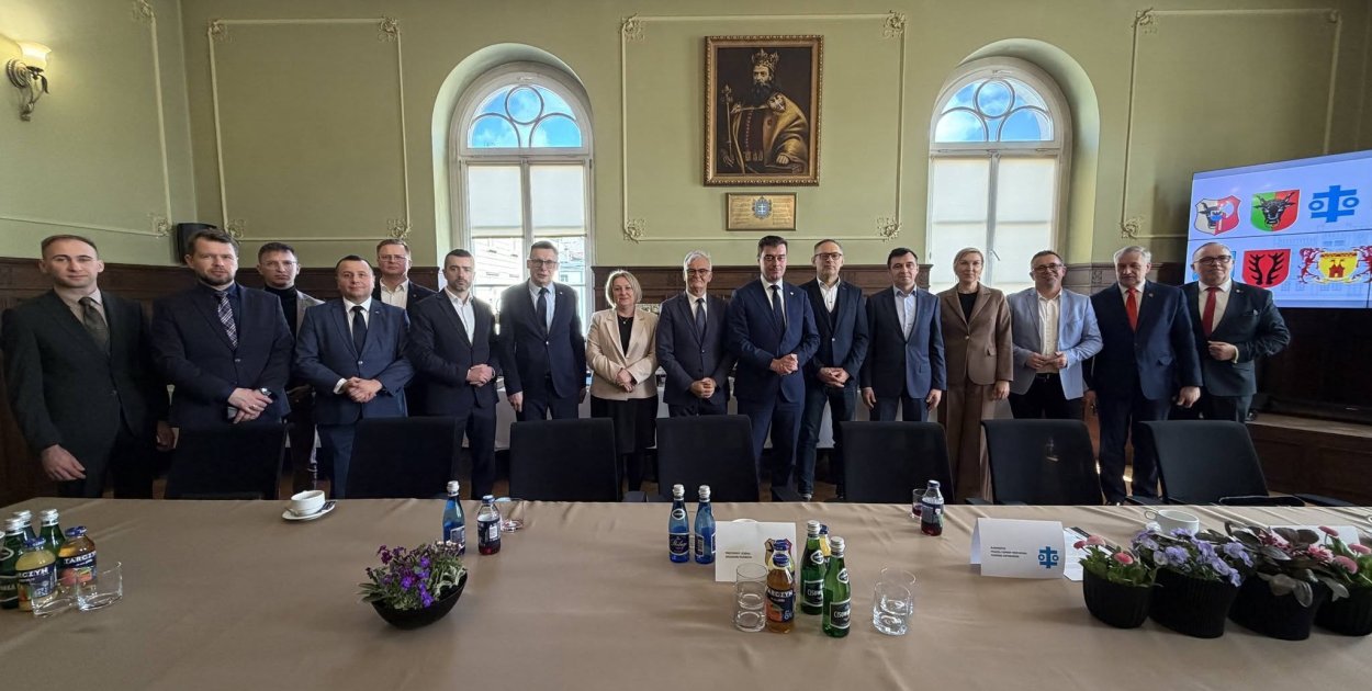 Samorządy jednoczą siły dla rozwoju S12