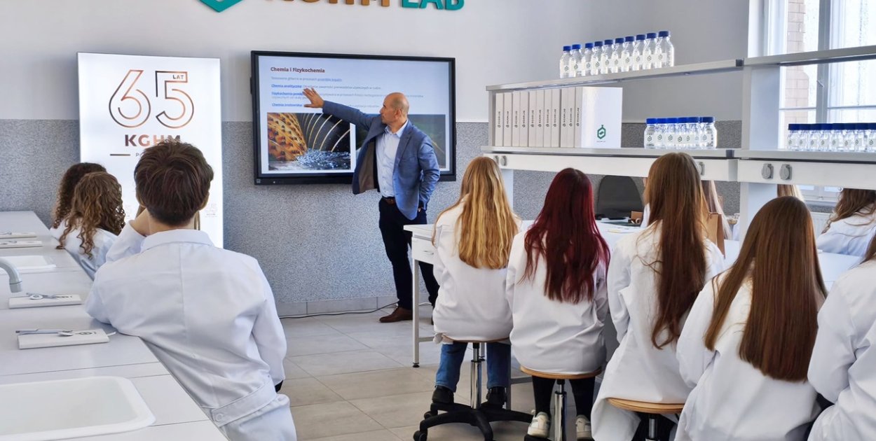 Pierwszy KGHM LAB już otwarty! Polska Miedź sfinansowała nowoczesną pracownię