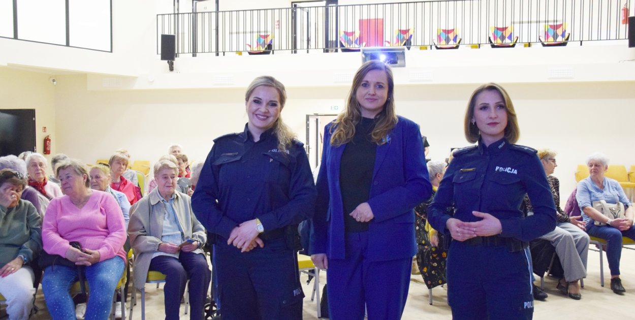 [FOTO] Udają policję, ZUS i wnuczka. W Głogowie seniorzy poznają metody oszustów