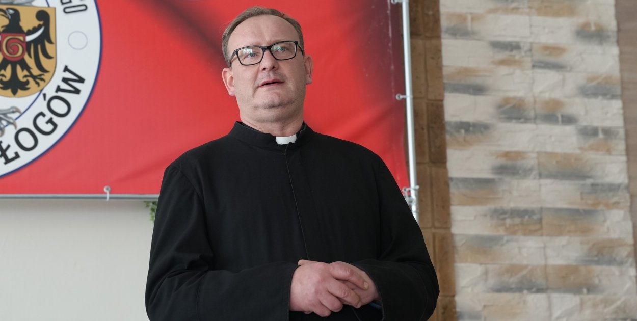 [FOTO] Kapelan prezydenta Nawrockiego spotkał się z głogowianami